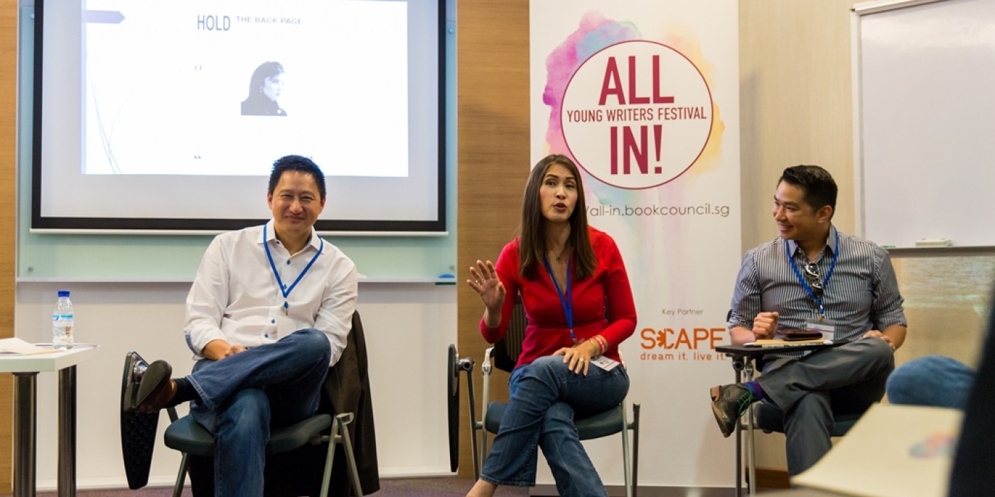 Seasoned journalists Steven Chia, Dawn Tan and Timothy Go at the panel session on broadcast journalism. (photo by Ben Chia)